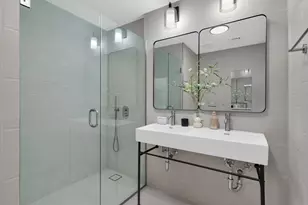 11 Van Buren St, New York City, NY 11221 - Photo 9