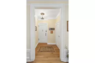 119 W 71st St, New York City, NY 10023 - Photo 9