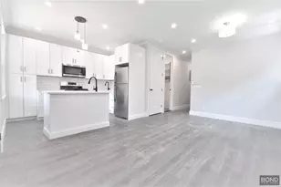 135 E 46th St, Brooklyn, NY 11203 - Photo 3