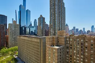 161 W 61st St, New York City, NY 10023 - Photo 11