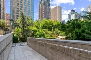 161 W 61st St, New York City, NY 10023 - Photo 17