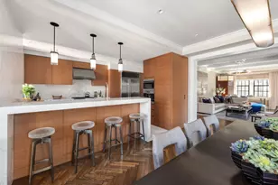 21 E 66th St, New York City, NY 10065 - Photo 5