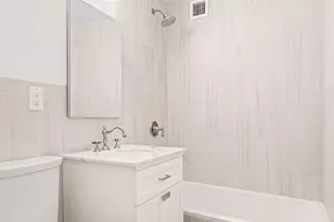 625 Main St, New York City, NY 10044 - Photo 7