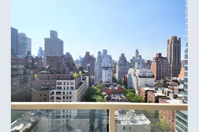 300 E 74th Street #17E, New York City, NY 10021 - Photo 7