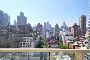 300 E 74th St, New York City, NY 10021 - Photo 7