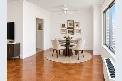 300 E 74th Street #17E, New York City, NY 10021 - Photo 3