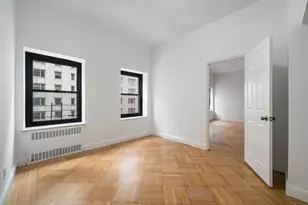 57 W 58th St, New York, NY 10019 - Photo 5