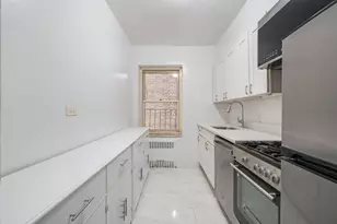 57 W 58th St, New York City, NY 10019 - Photo 11