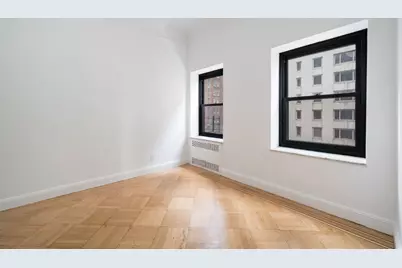 57 W 58th Street #7A, New York, NY 10019 - Photo 3
