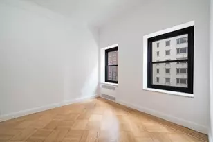 57 W 58th St, New York, NY 10019 - Photo 3