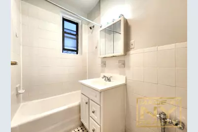 25-74 33rd Street #2C, Astoria, NY 11102 - Photo 5