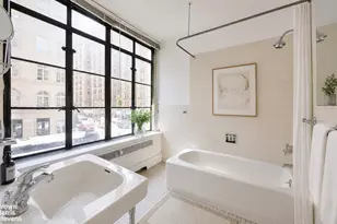 49 East 86th St, New York City, NY 10028 - Photo 5