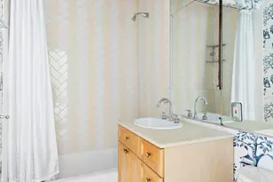 400 E 56th St, New York City, NY 10022 - Photo 15