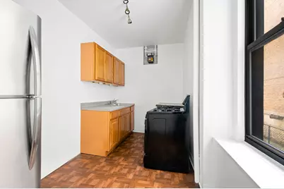 834 Riverside Drive #1E, New York, NY 10032 - Photo 3