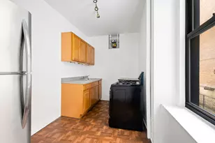 834 Riverside Dr, New York, NY 10032 - Photo 3