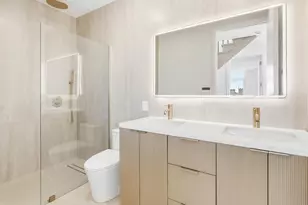 30-70 29th St, Astoria, NY 11102 - Photo 5