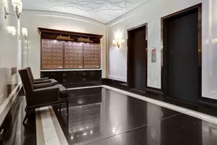 161 W 16th St, New York, NY 10011 - Photo 9