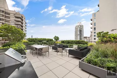 200 E 62nd Street #6E, New York City, NY 10065 - Photo 11