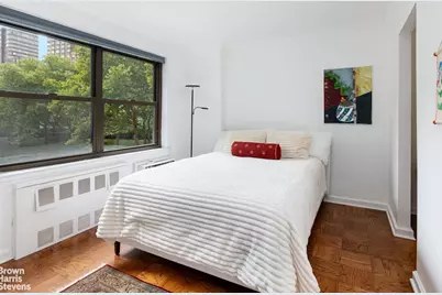205 W End Avenue #2K, New York, NY 10023 - Photo 5