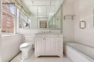 141 E 72nd St, New York City, NY 10021 - Photo 17