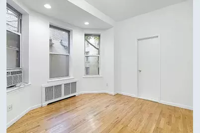 40 E 65th Street #4R, New York, NY 10065 - Photo 5