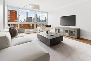 625 Main St, New York, NY 10044 - Photo 1