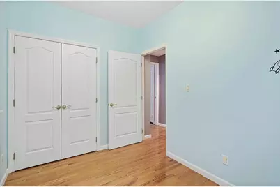 215 Parkville Avenue #3-B, Brooklyn, NY 11230 - Photo 9