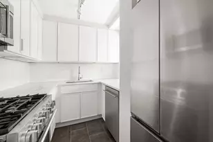 555 Main St, New York City, NY 10044 - Photo 7
