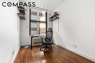 552 W 43rd St, New York City, NY 10036 - Photo 7