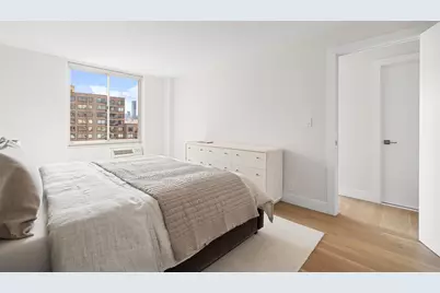 555 Main Street #801, New York City, NY 10044 - Photo 7