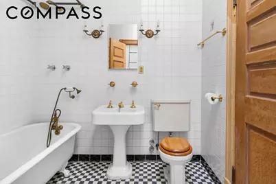 352 W 122nd Street, New York City, NY 10027 - Photo 13
