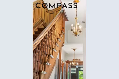 352 W 122nd Street, New York City, NY 10027 - Photo 3