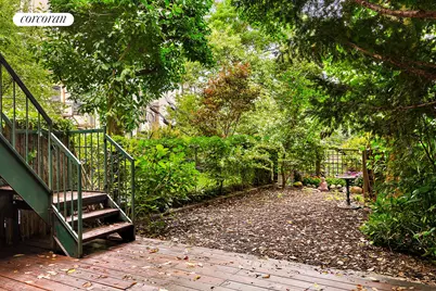 244 6th Avenue, New York City, NY 11215 - Photo 9