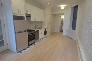 245 E 62nd St, New York City, NY 10065 - Photo 1