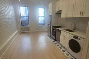 245 E 62nd St, New York City, NY 10065 - Photo 3