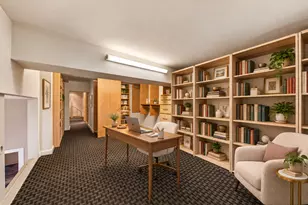32 W 40th St, New York City, NY 10018 - Photo 9