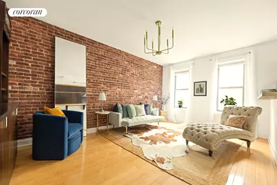 125 Eastern Parkway #4F, New York City, NY 11238 - Photo 1