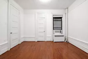 243 W 98th St, New York City, NY 10025 - Photo 3