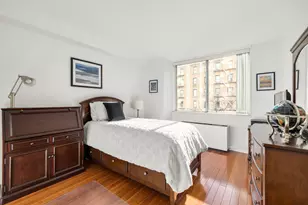 515 E 79th St, New York City, NY 10075 - Photo 7