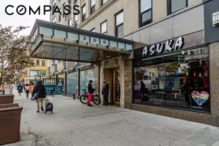 300 W 23rd St, New York City, NY 10011 - Photo 5