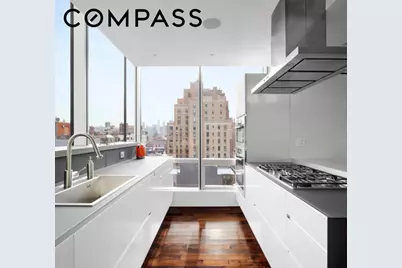 166 W 18th Street #PHA, New York City, NY 10011 - Photo 11