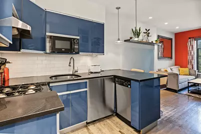 27 W 82nd Street #4B, New York City, NY 10024 - Photo 3