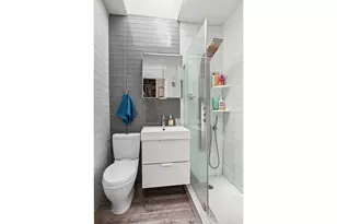 27 W 82 St, New York City, NY 10024 - Photo 3