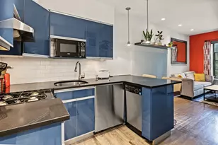 27 W 82 St, New York City, NY 10024 - Photo 1
