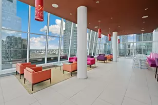 322 W 57th St, New York City, NY 10019 - Photo 19
