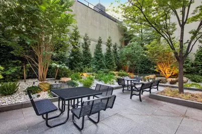 845 United Nations Plaza #61D, New York City, NY 10017 - Photo 41