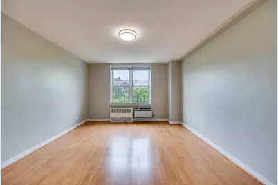 525 Ocean Parkway #4J, Brooklyn, NY 11218 - Photo 9