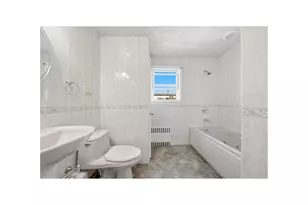 2157 Homer Ave, New York City, NY 10473 - Photo 21