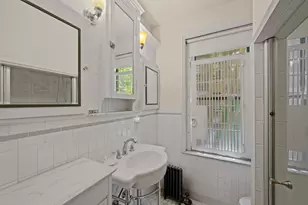 33-16 81st St, New York City, NY 11372 - Photo 9