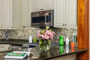 207 Park Pl, New York City, NY 11238 - Photo 7